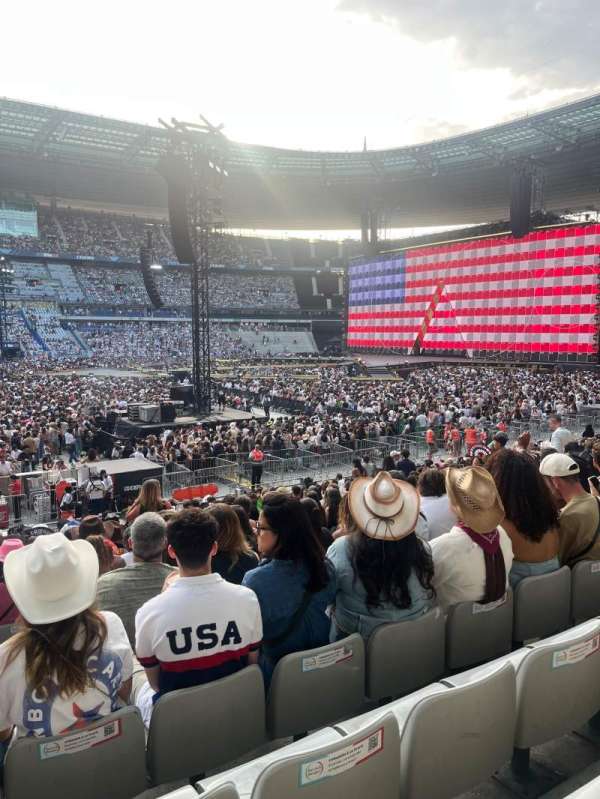 Stade de France, section: D5, row: 22, seat: 20