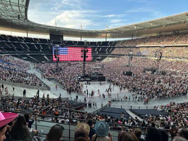 Stade de France, section: X15, row: 40, seat: 28