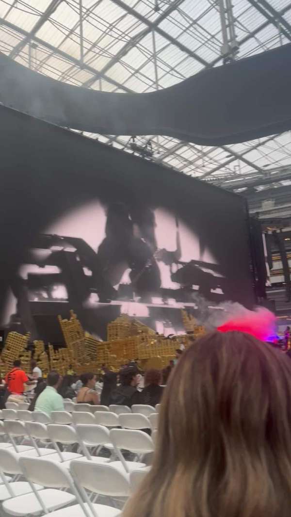 SoFi Stadium, section: Floor B1, row: 26, seat: 11