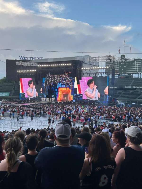 Wrigley Field, section: 226, row: 1, seat: 12