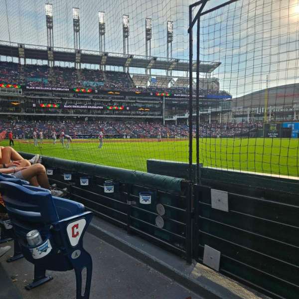 Progressive Field, section: 125, row: B, seat: 24