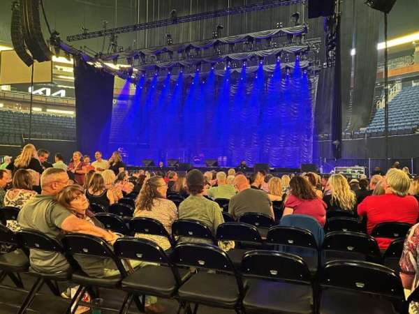 Kia Center, section: Floor 7, row: A, seat: 3