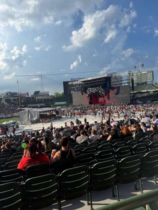 Wrigley Field, section: 226, row: 1, seat: 14