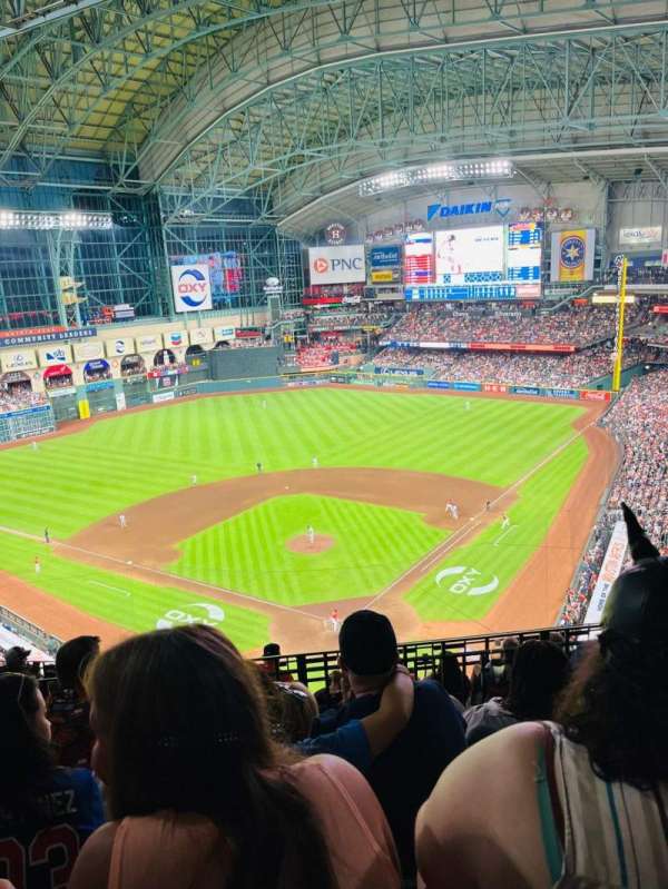 Daikin Park, section: 418, row: 4, seat: 12