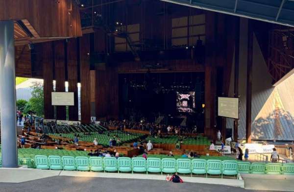 TD Pavilion at the Mann, section: Terrace 600, row: A, seat: 611