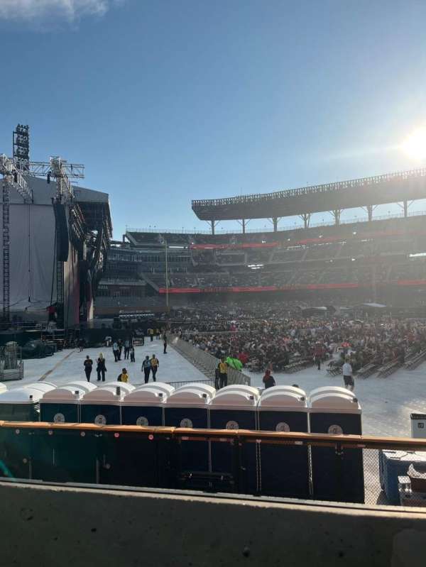 Truist Park, section: 144, row: 9, seat: 14