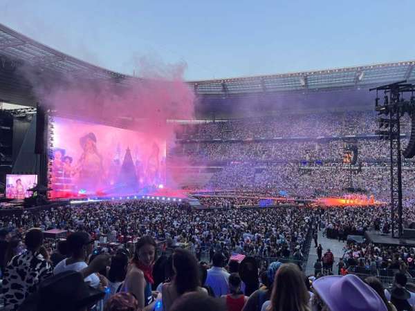 Stade de France, section: T1, row: 20, seat: 07