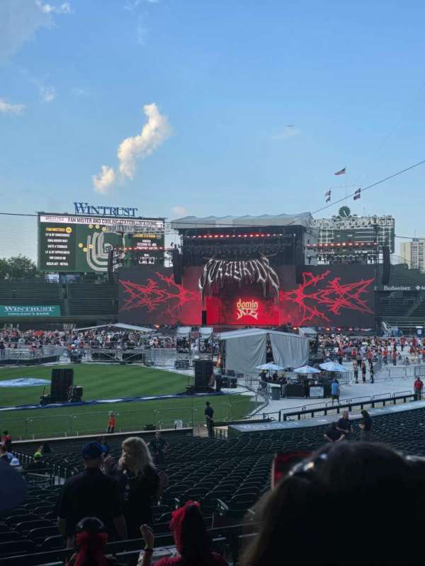 Wrigley Field, section: 221, row: 6, seat: 14