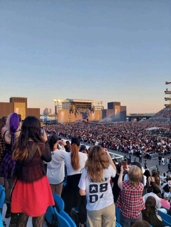 Rogers Stadium, section: E119, row: 13, seat: 20
