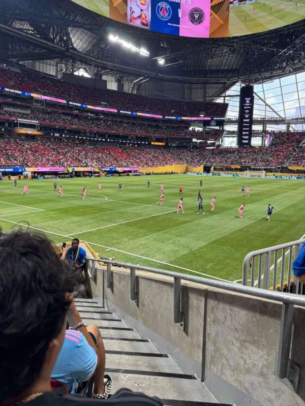 Mercedes-Benz Stadium, section: 116, row: 13, seat: 1
