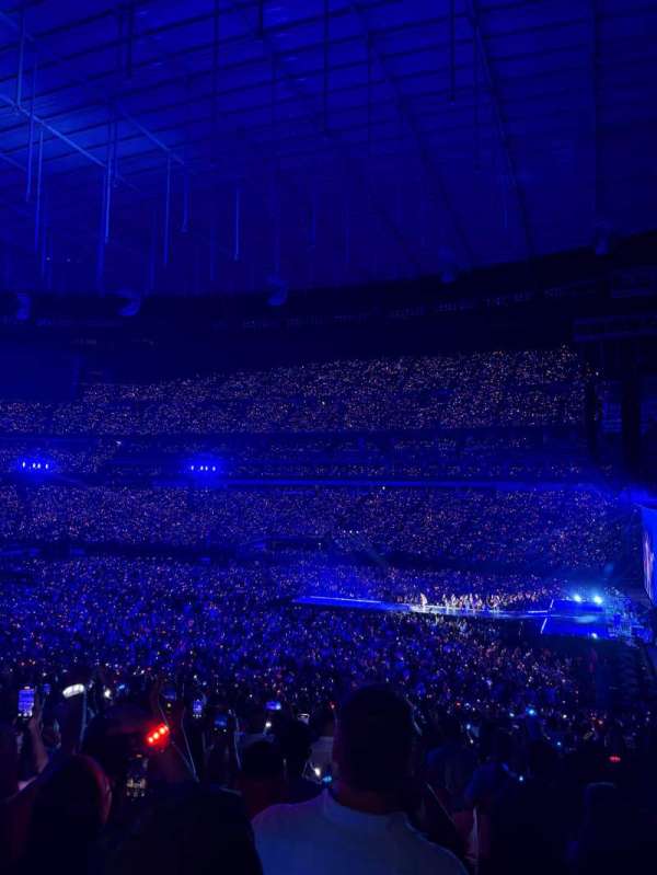 Allegiant Stadium, section: 129, row: 36, seat: 19