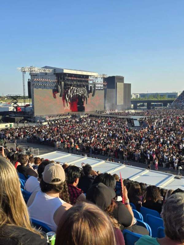 Rogers Stadium, section: E122, row: 18, seat: 6