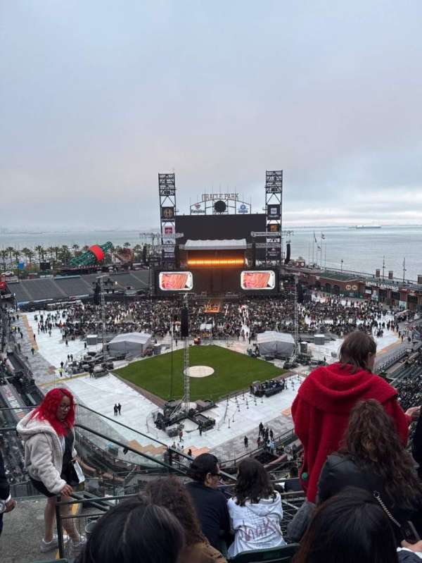 Oracle Park, section: VR314, row: 4, seat: 21
