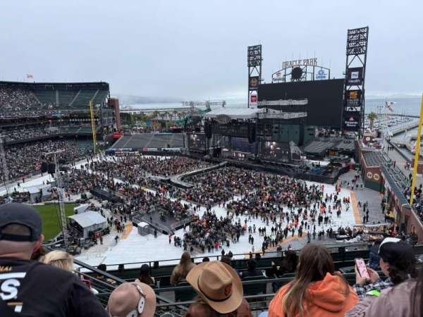Oracle Park, section: VR304, row: 3, seat: 22