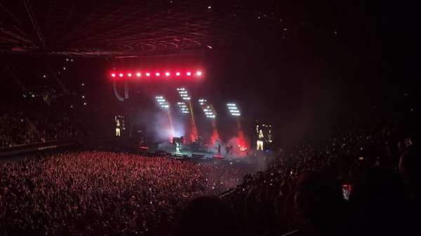 Kia Forum, section: 206, row: 7, seat: 4