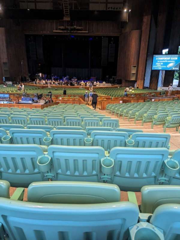 TD Pavilion at the Mann, section: Main 300, row: Rr, seat: 325