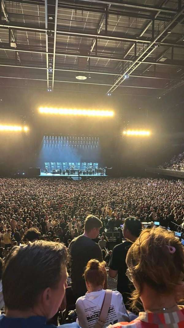 Ziggo Dome, section: 107, row: 7, seat: 227