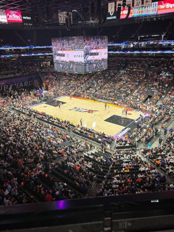 Mortgage Matchup Center, section: 215, row: 1, seat: 7
