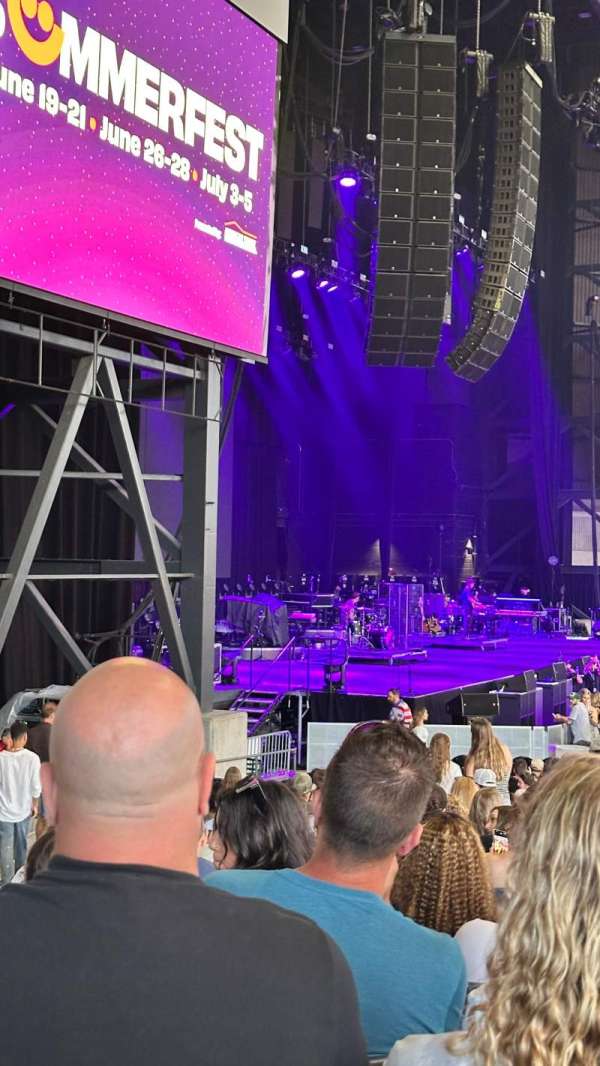 American Family Insurance Amphitheater, section: 105, row: VV, seat: 33