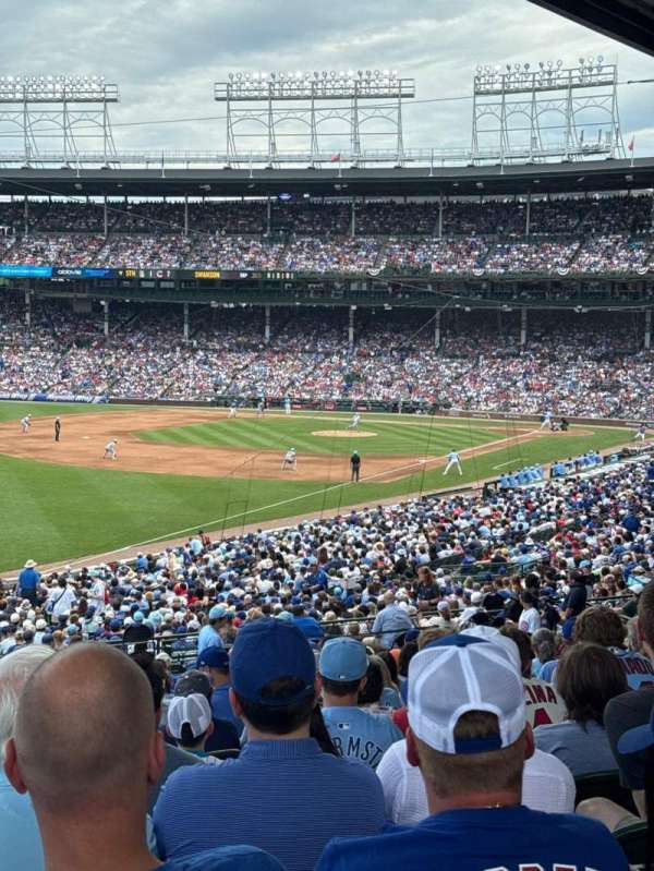 Wrigley Field, section: 204, row: 16, seat: 13