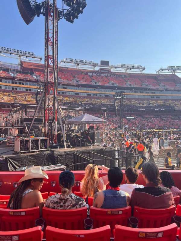 Northwest Stadium, section: 126, row: 6, seat: 9