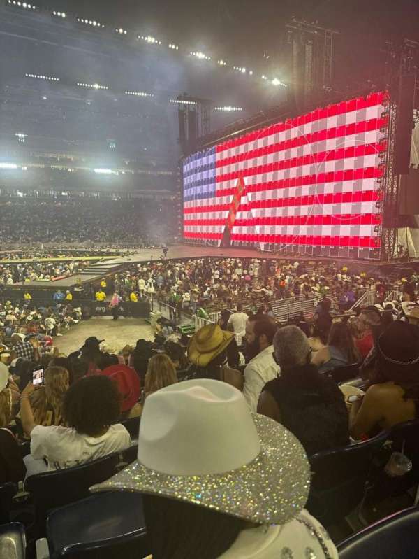 NRG Stadium, section: 126, row: Q, seat: 17
