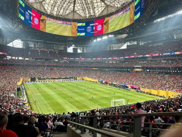 Mercedes-Benz Stadium, section: 104, row: 50, seat: 1