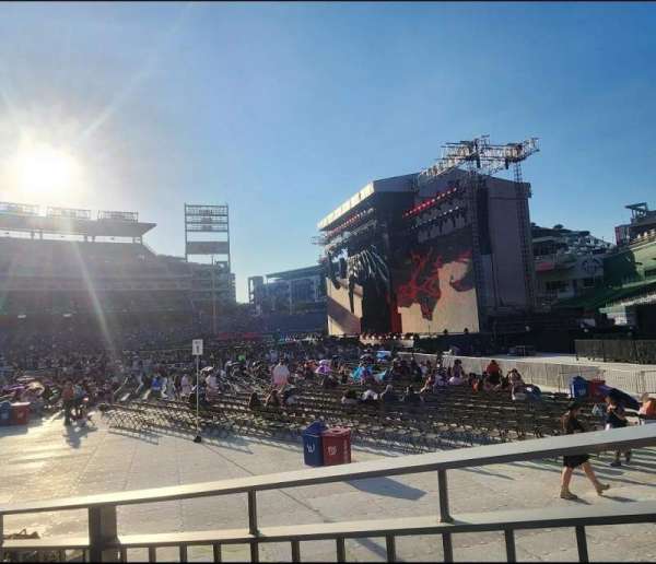 Nationals Park, section: 137, row: R, seat: 22