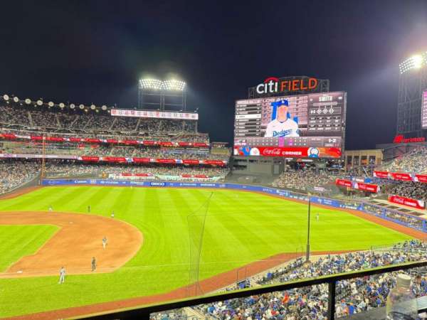 Citi Field, section: 310, row: 1, seat: 6