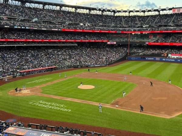 Citi Field, section: 310, row: 1, seat: 6