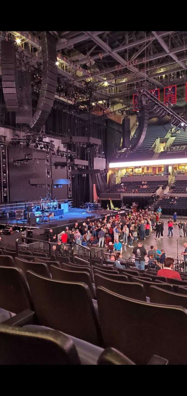 John Paul Jones Arena, section: 113