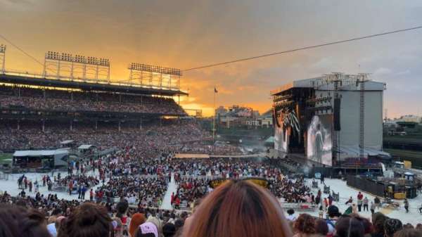 Wrigley Field, section: 232, row: 20