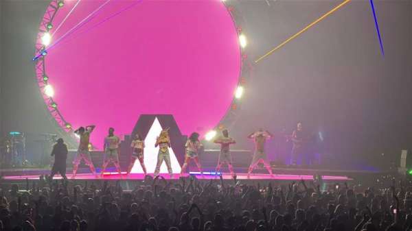 Kia Forum, section: 135, row: 1, seat: 1