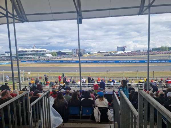 Silverstone Circuit, section: Woodcote A, row: L, seat: 61