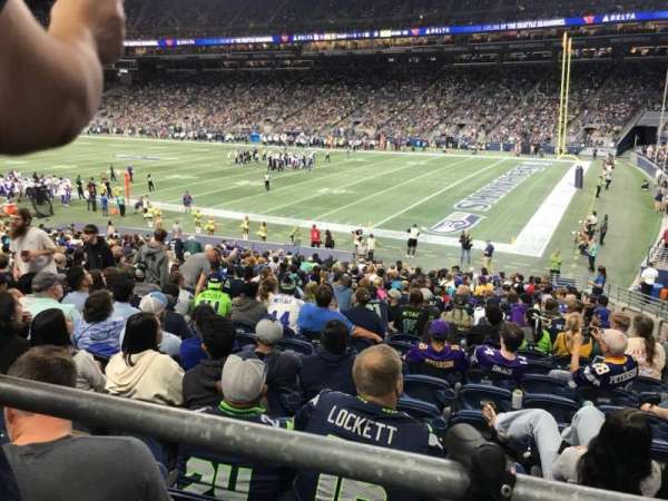 Lumen Field, section: 104, row: z1, seat: 4