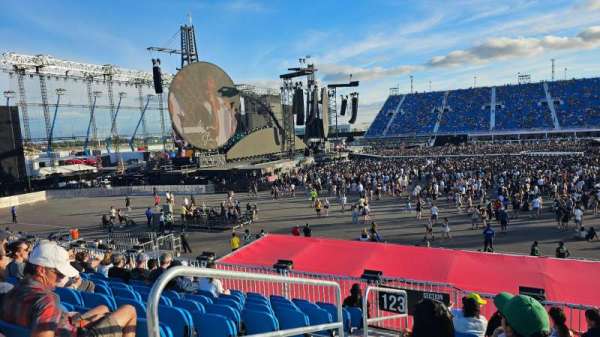 Rogers Stadium, section: E122, row: 10, seat: 31
