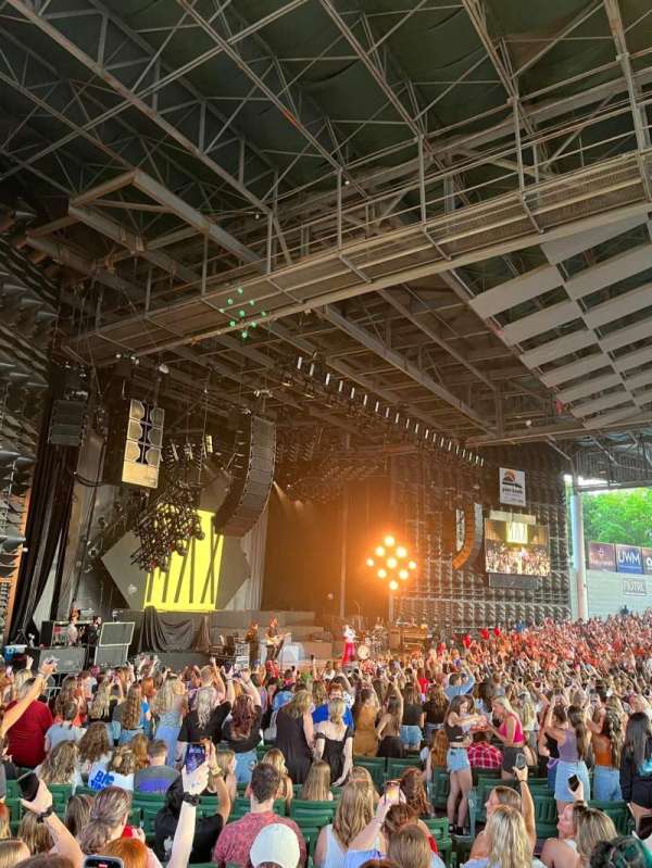 Pine Knob Music Theatre, section: LT5, row: W, seat: 34