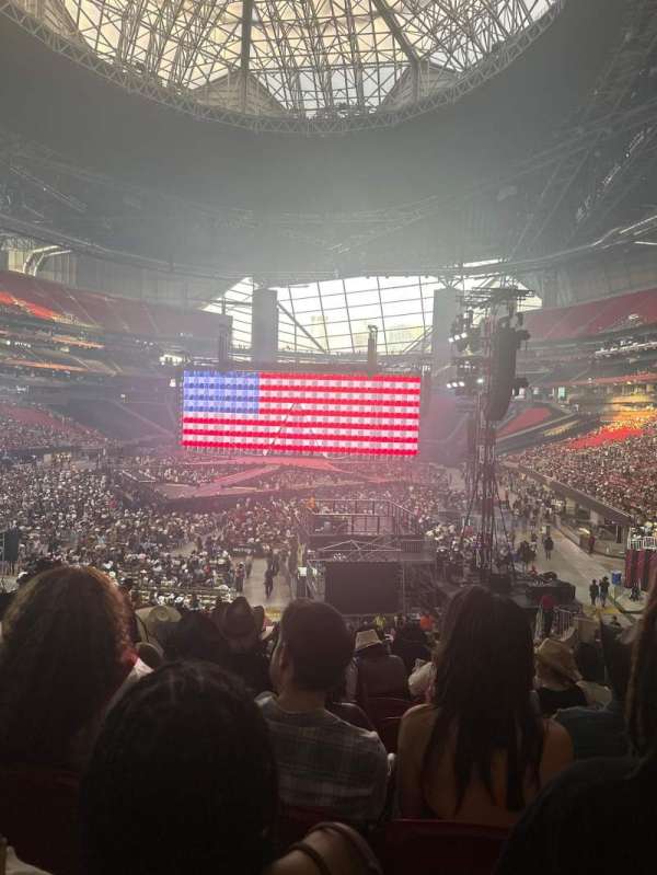 Mercedes-Benz Stadium, section: 117, row: 29, seat: 17