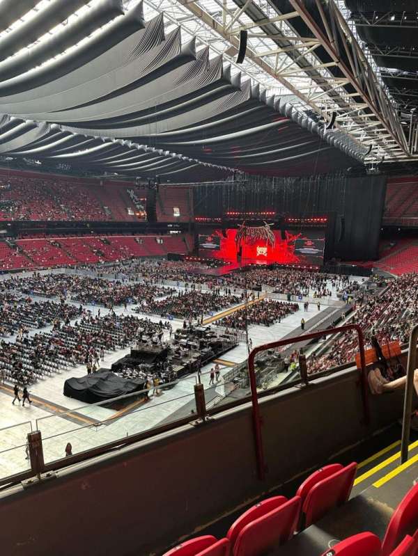 Johan Cruijff ArenA, section: 424, row: 3, seat: 47