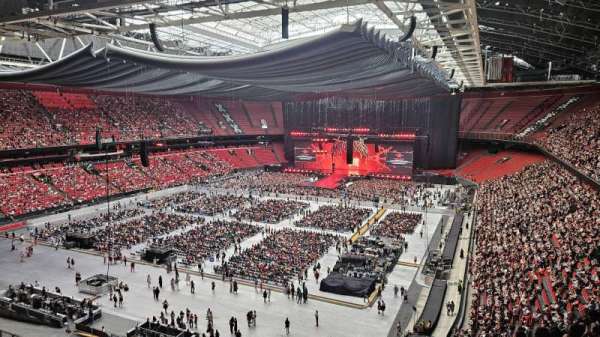 Johan Cruijff ArenA, section: 425, row: 14, seat: 120
