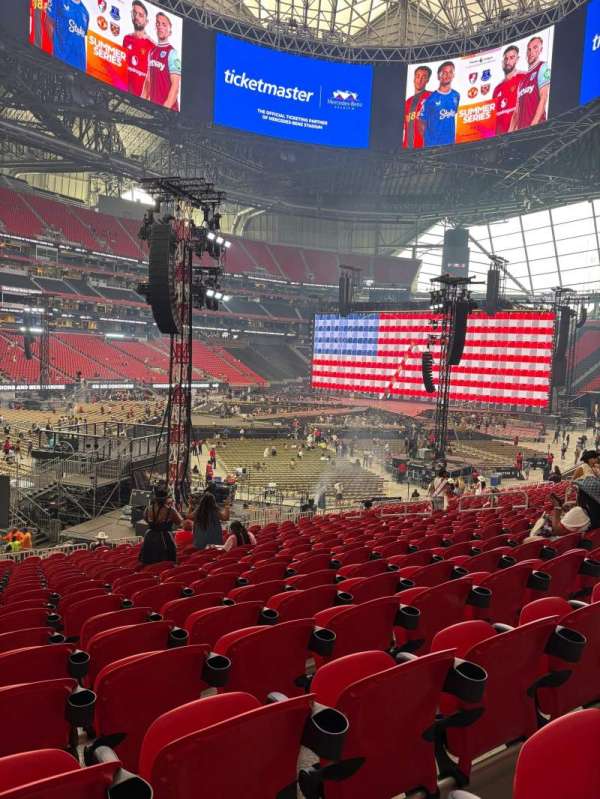 Mercedes-Benz Stadium, section: 115, row: 29, seat: 19