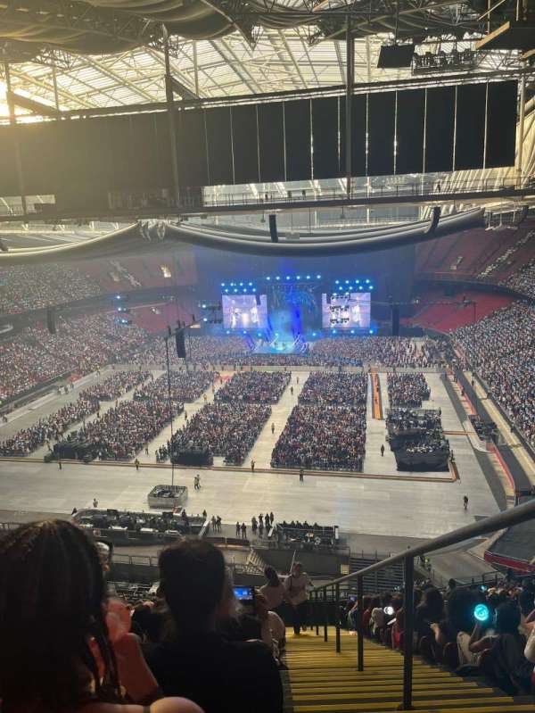 Johan Cruijff ArenA, section: 427, row: 27, seat: 183