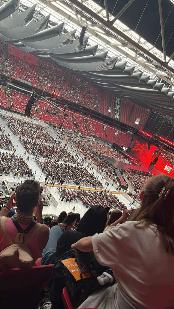 Johan Cruijff ArenA, section: 422, row: 18, seat: 204
