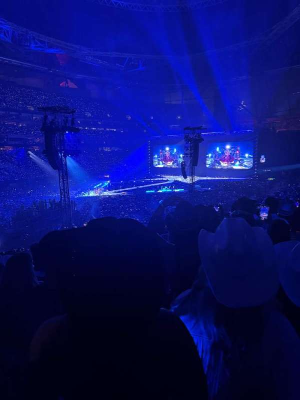 Mercedes-Benz Stadium, section: 115, row: 37, seat: 17