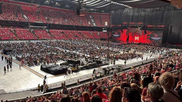 Johan Cruijff ArenA, section: 123, row: 26, seat: 300