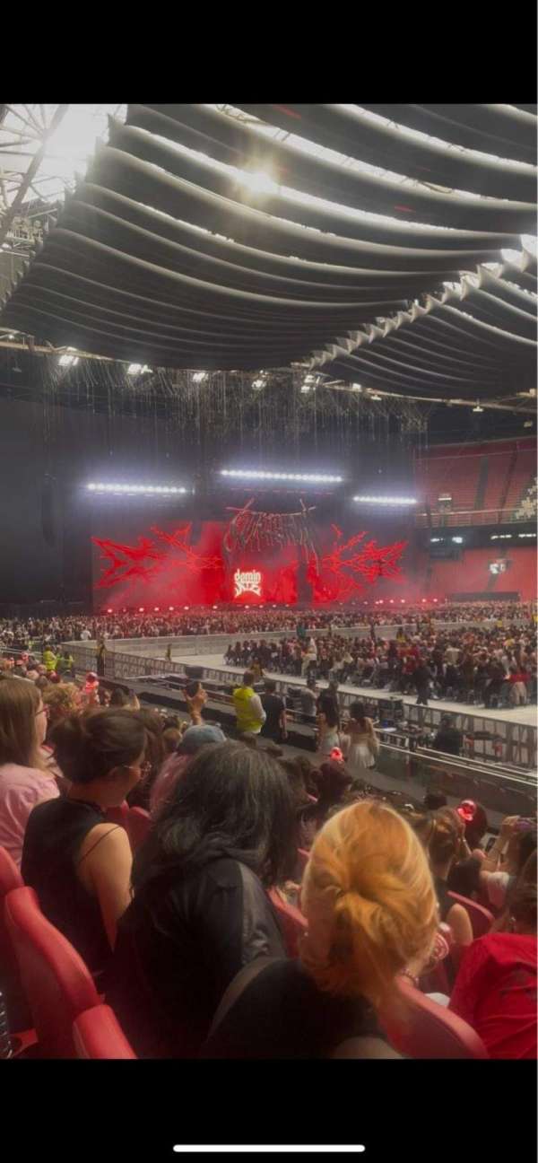 Johan Cruijff ArenA, section: 103, row: 6, seat: 93