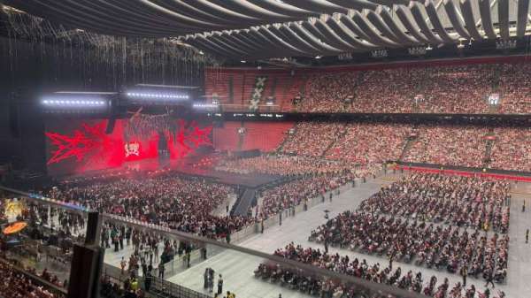 Johan Cruijff ArenA, section: 405, row: 1, seat: 70