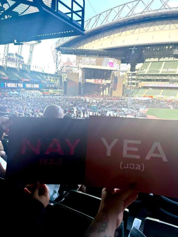 T-Mobile Park, section: 138, row: 36, seat: 3