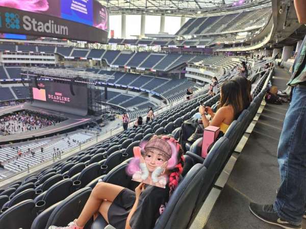 SoFi Stadium, section: 347, row: 8, seat: 18-23