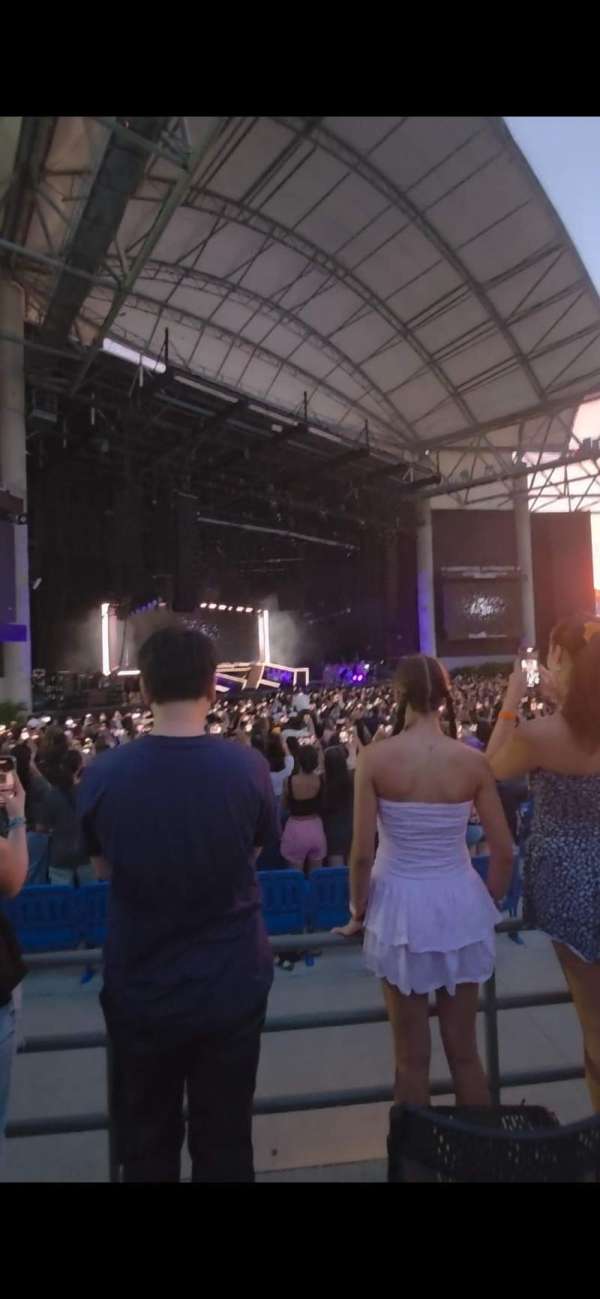 MidFlorida Credit Union Amphitheatre, section: 8, row: B, seat: 25